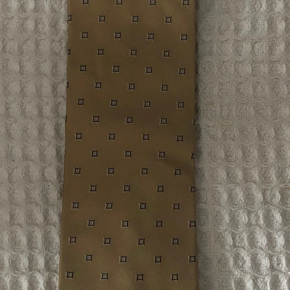 VTG Giorgio Armani Cravatte Silk Gold Wide Necktie Business Designer Luxury
